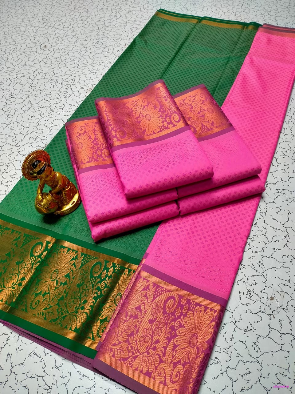 Poonthamil sarees